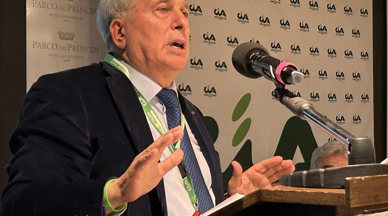 Gennaro Sicolo eletto presidente del Comitato Consultivo COI a Madrid